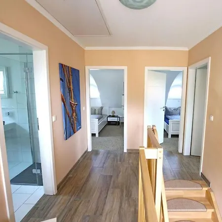 Feriehus Droeoem Unter Reet 1 Comfortable