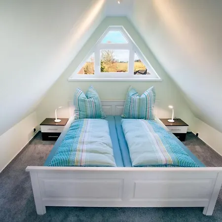 Droeoem Unter Reet 1 Comfortable *